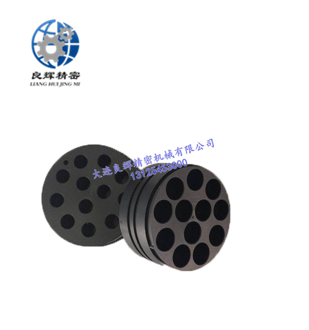 玄色PEEK加工插板式Receptacle绝缘支持座_人生就是博